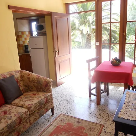 Anton Piche With Pool-adults Only منزل ريفي *