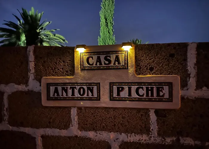 Anton Piche With Pool-adults Only Lantställe