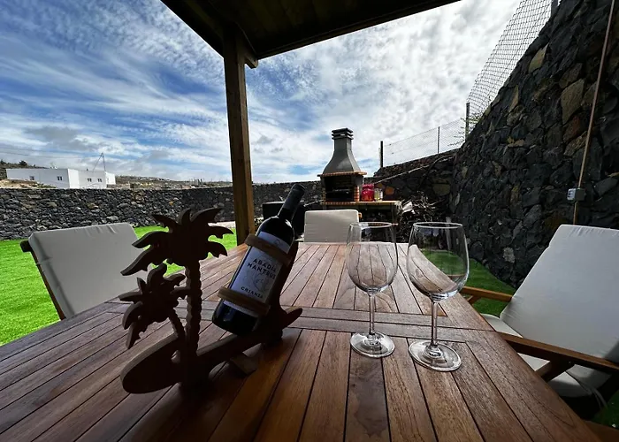 Anton Piche With Pool-adults Only Lantställe *